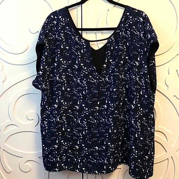 Michel Studio Blouse - 20 - Picture 5 of 14